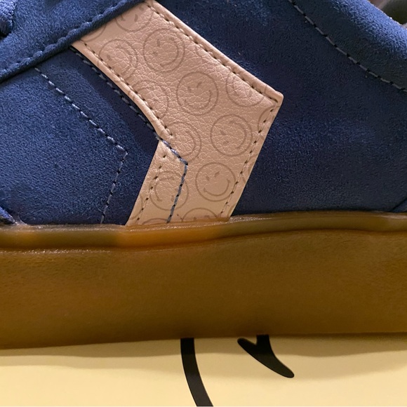 Women's Dr. Scholl's X SMILEYWORLD Madison Lace Sneaker Blue Smiley NEW … - Picture 7 of 15